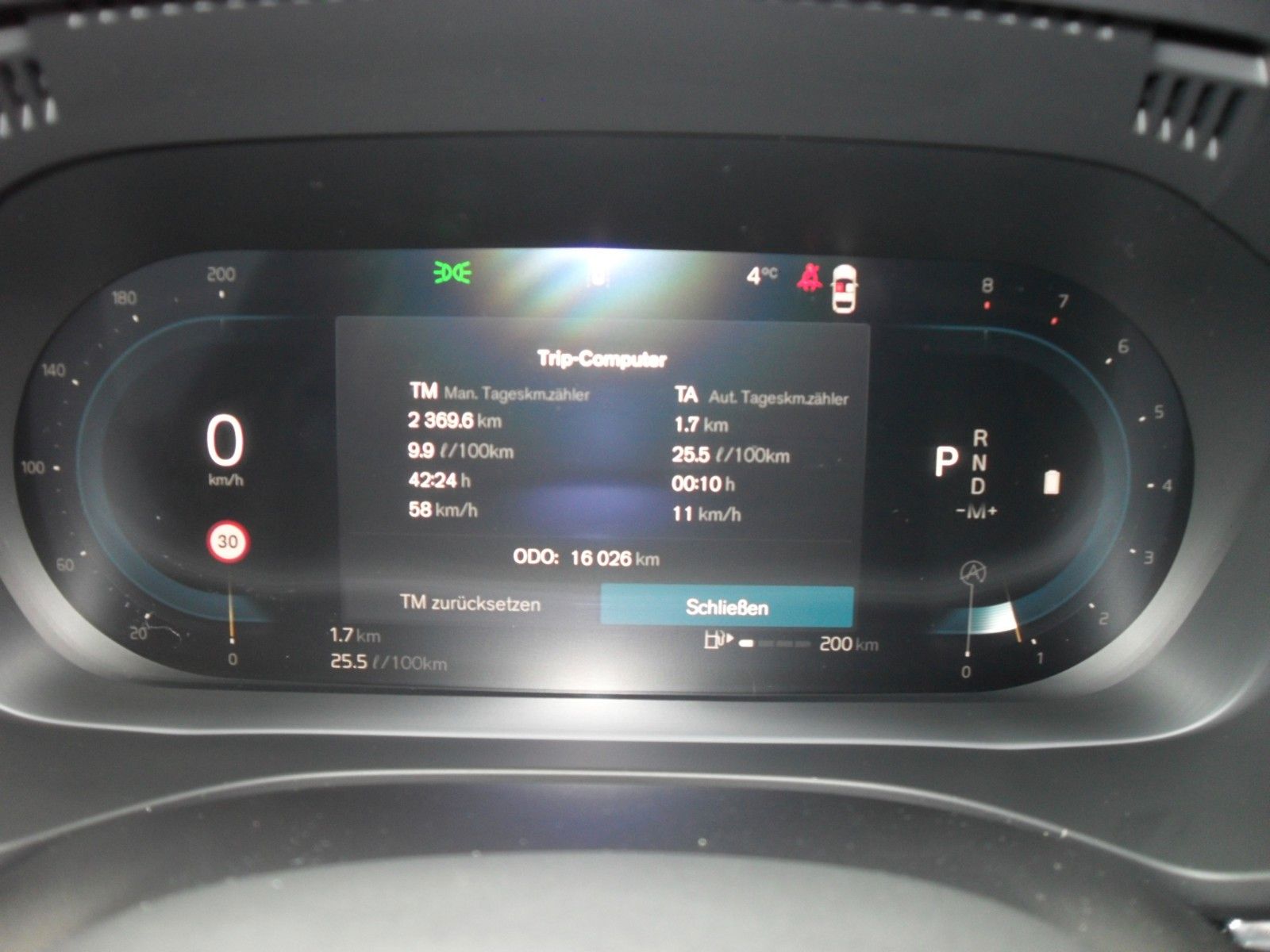 Fahrzeugabbildung Volvo XC 60 B5 Ultra Black Edition AWD |