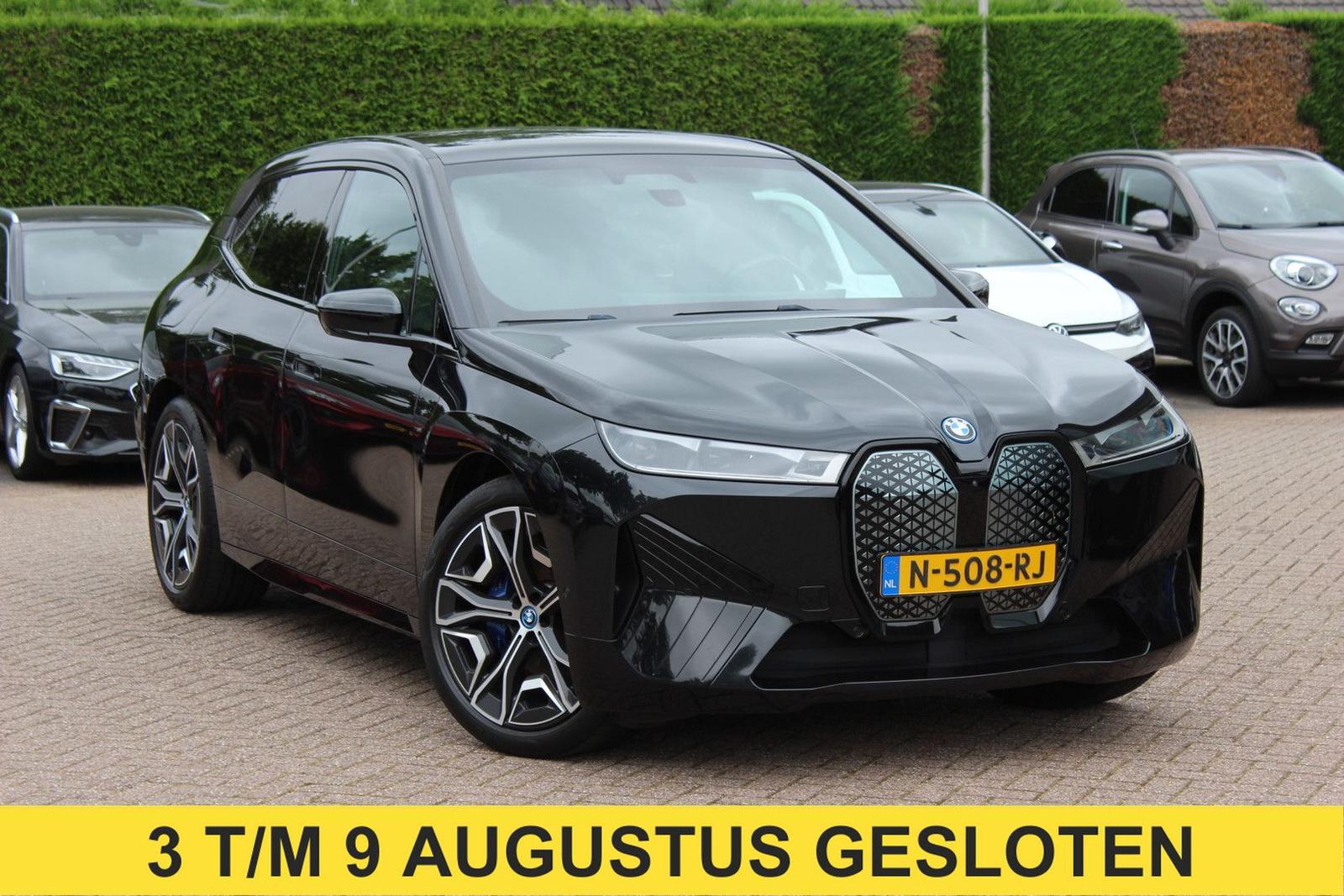 BMW iX xDrive40 High Exe. M Sport 77 kWh / SoH 97,1%