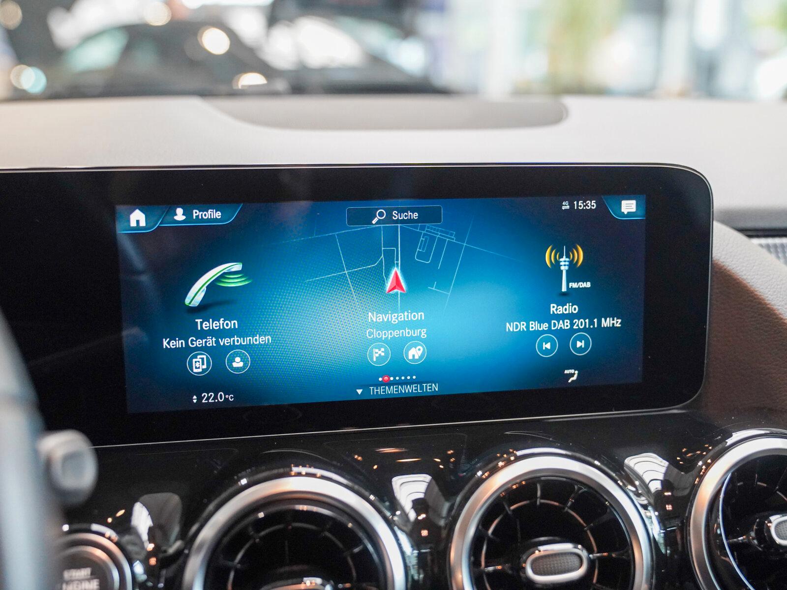 Mercedes-Benz GLA d Progressive MULTIBEAM 360° Pano Alarm, миниатюра 19