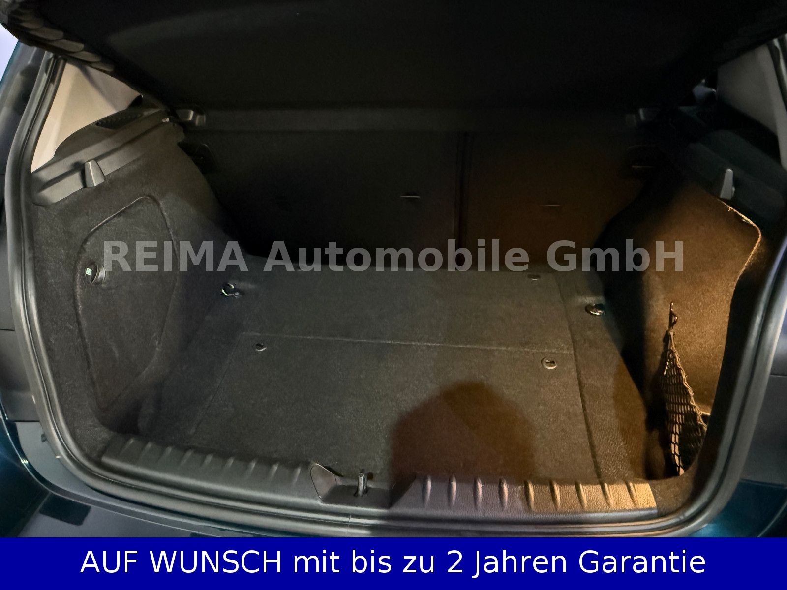 Fahrzeugabbildung BMW 118 D Limousine 5-trg. Automatik, Navi, Alu