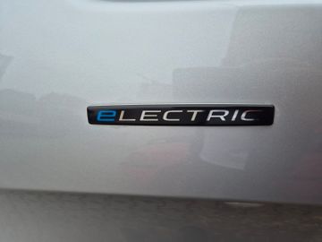 Mercedes eVito - 11