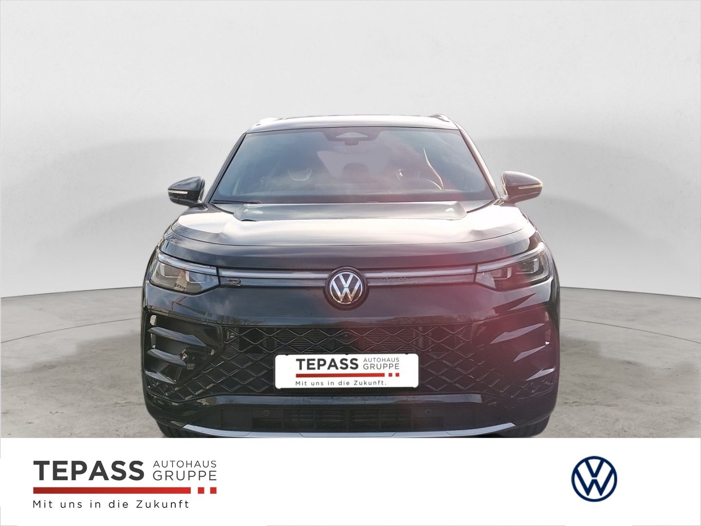 Volkswagen Tayron 2,0 TDI DSG R-Line 19 PANO AHK IQ 7SITZER imagem 2