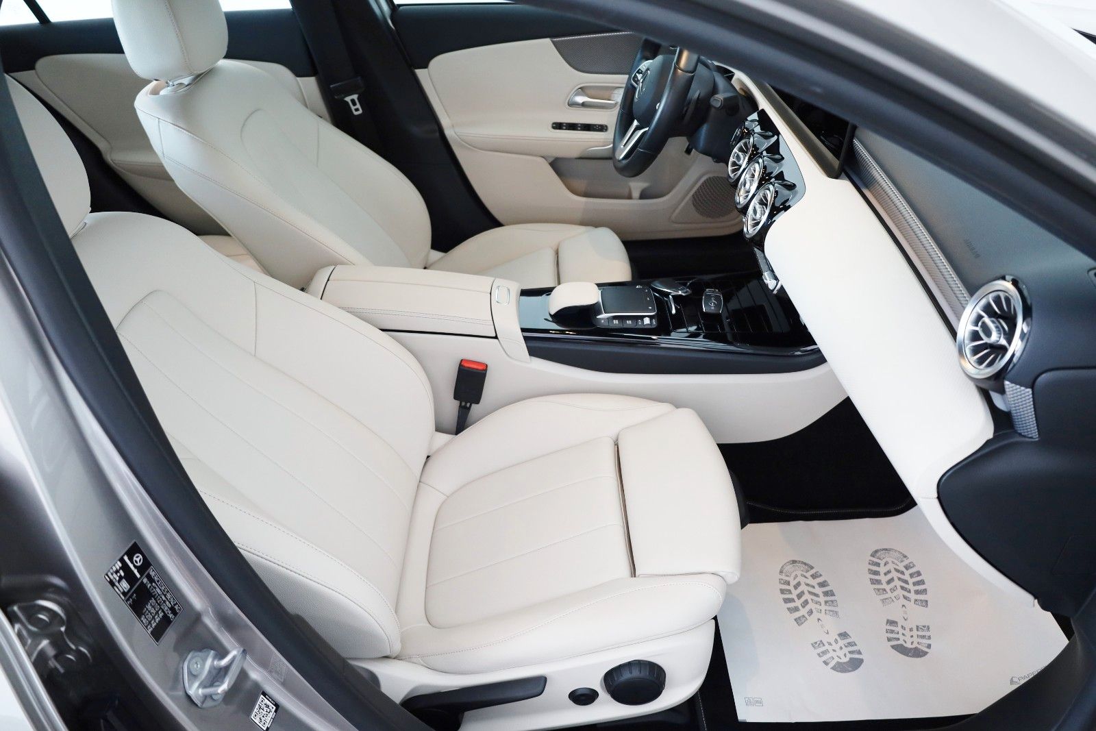 Fahrzeugabbildung Mercedes-Benz A 200 d Limousine Progressive,Leder,Navi, Kamera