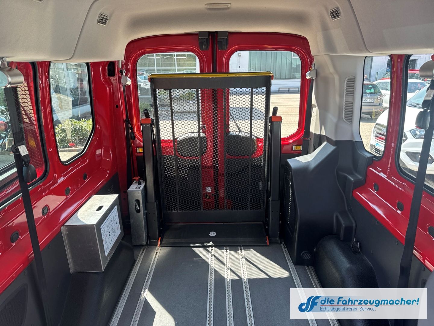 Fahrzeugabbildung Ford Transit Kombi 350 L3 Trend 2.2 TDCi DPF *7136 *K