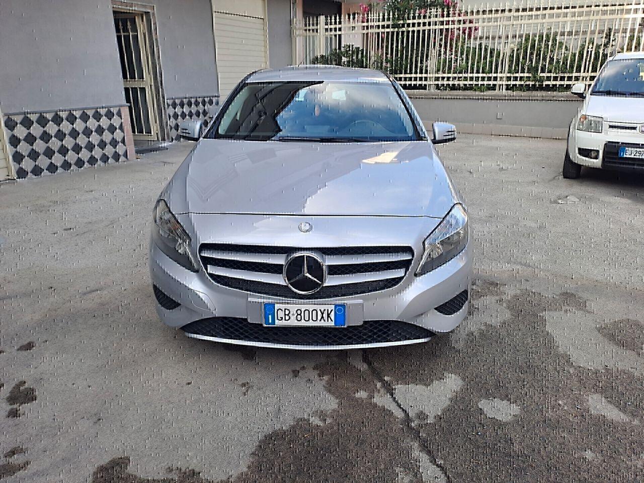 Mercedes-Benz A 160