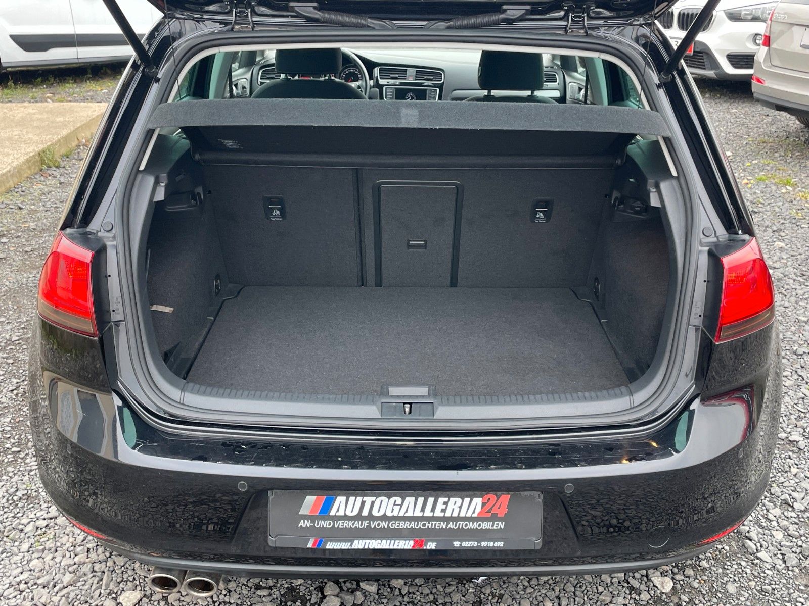 Fahrzeugabbildung Volkswagen Golf VII 2.0TDI Lim ALLSTAR Navi Kamera Tempomat