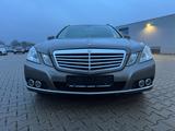 Mercedes-Benz E 220 E T-Modell E 220 CDI BlueEfficiency - Mercedes-Benz E 220: Cdi T Modell