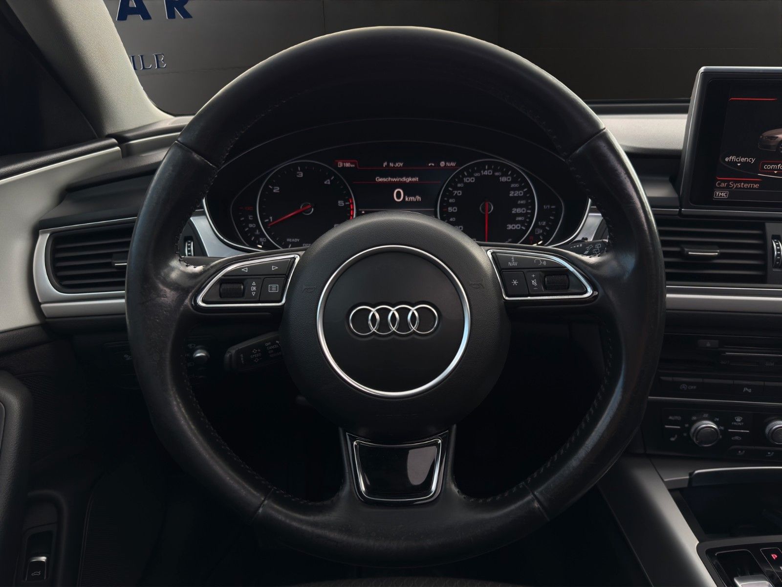 Fahrzeugabbildung Audi A6 Avant 2.0 TDI*ST-Heiz*S-Line*Pano*Head-Up*AHK