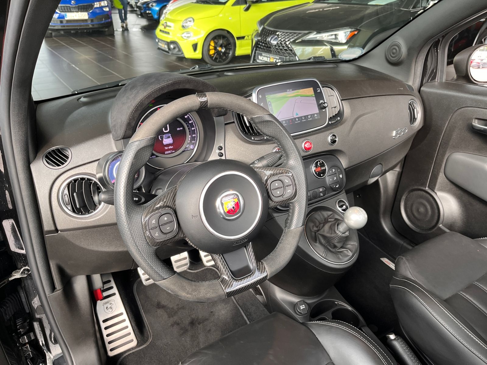 Fahrzeugabbildung Abarth 595C Competizione XENON NAVI ALU
