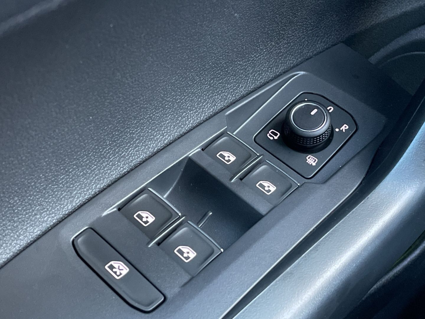 Taigo ENERGY 1.0 TSI DSG Kamera/LED/ACC/Klima/Ap