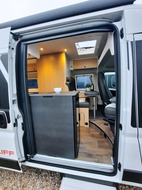 Fahrzeugabbildung Sunlight Camper Van CLIFF 602 Adventure Edition Verfüg./S