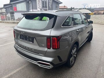 KIA Sorento - 3