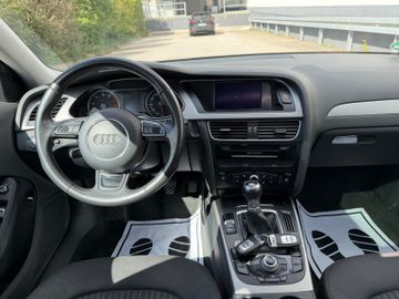 Audi A4 - 12