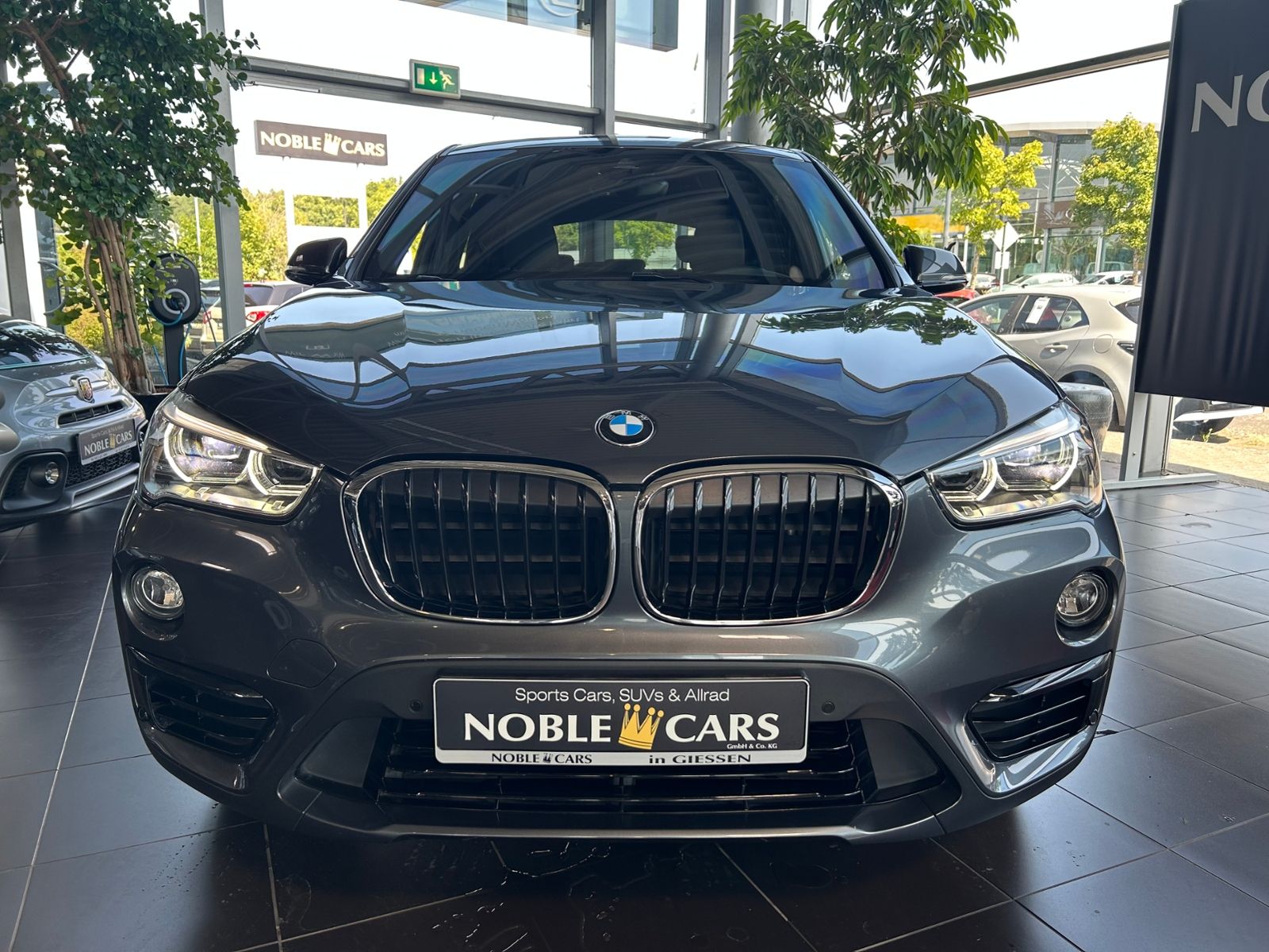 Fahrzeugabbildung BMW X1 xDrive 18 d Sport Line RFK LED ALU