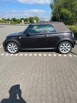 MINI Cooper Cabrio Highgate Highgate - MINI Cooper Cabrio mit Schiebedach