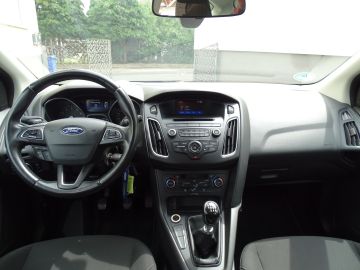 Ford Focus - 12