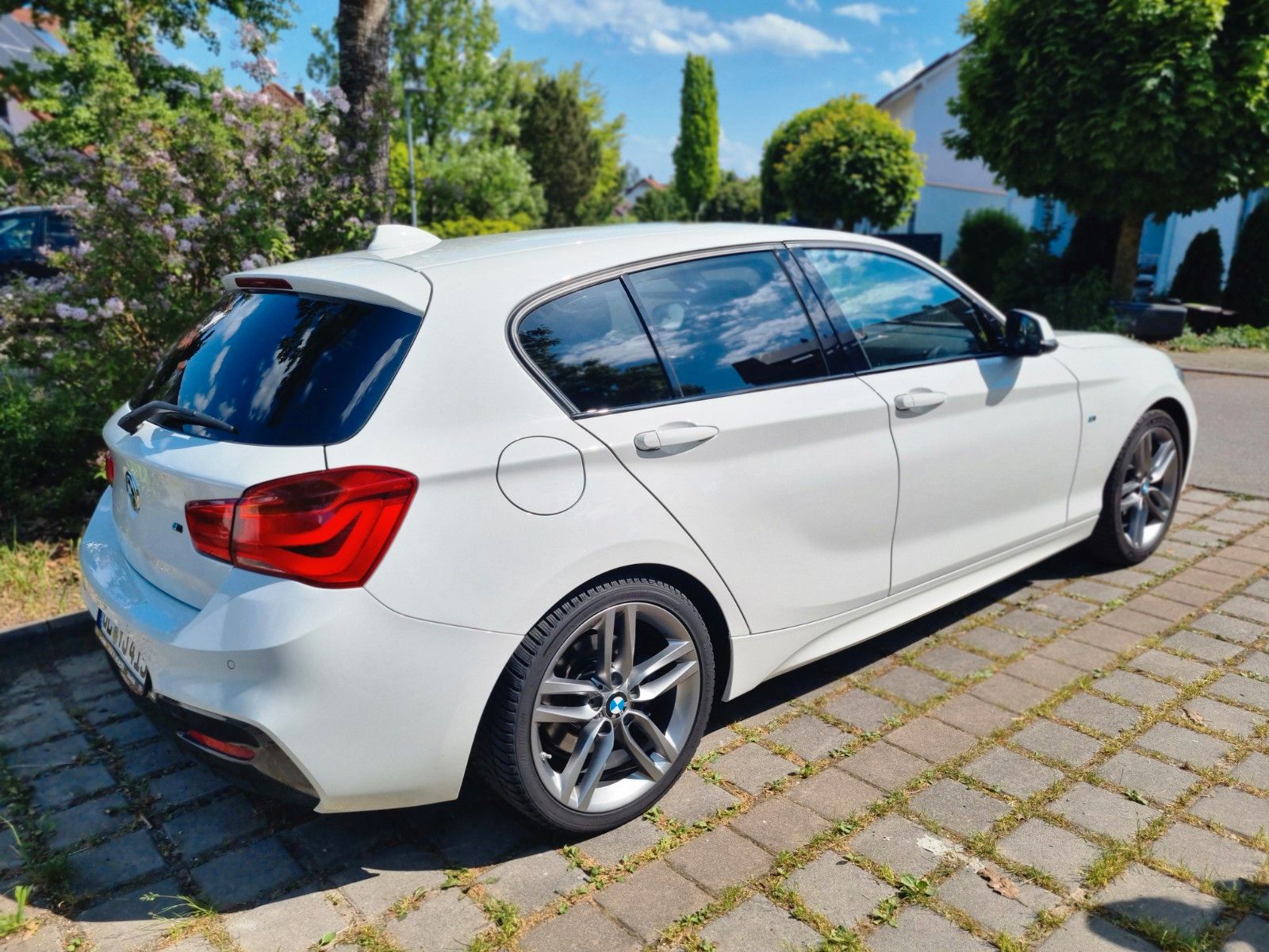 BMW 120i M-Paket,Sport Line, Bremsen+Service NEU!