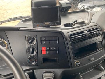 Bild 17 Mercedes-Benz Atego 818 Autom. Klima, HBühne, Sperre,TÜV-NEU