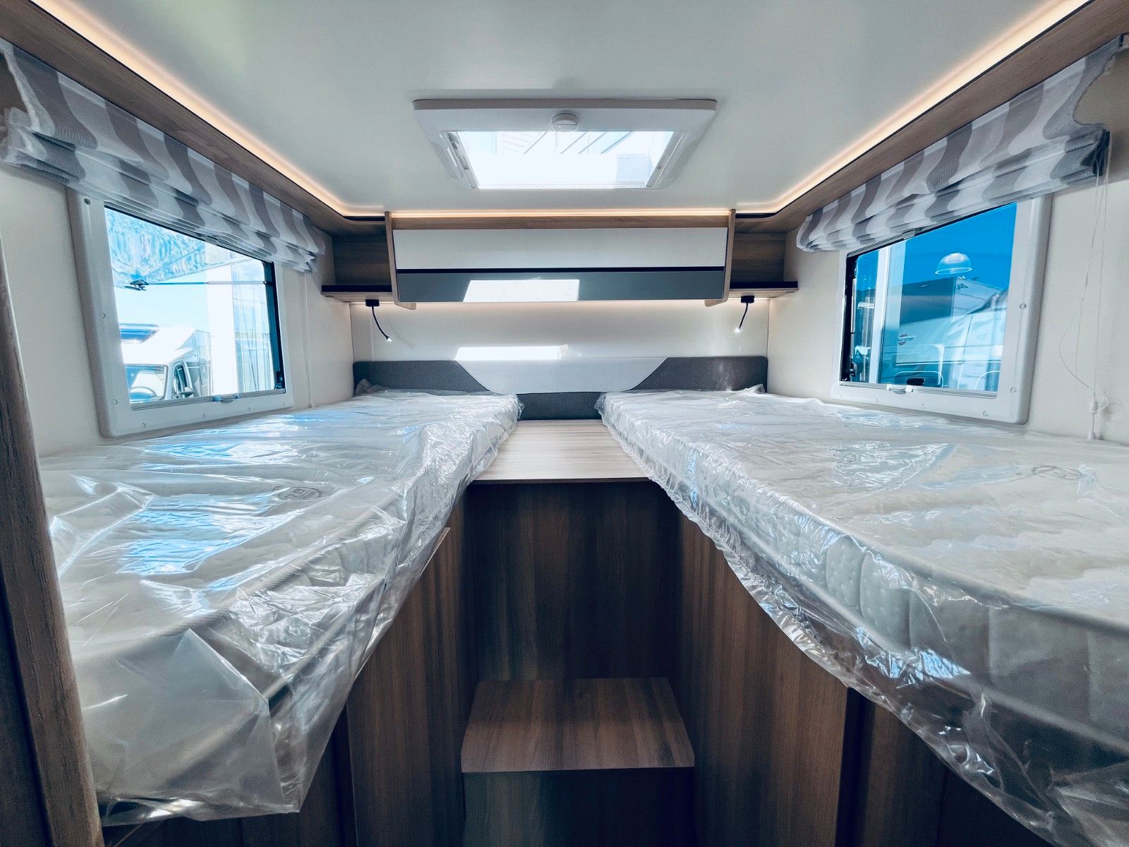 Fahrzeugabbildung NobelART A-7000 - Modell 2026 - Vollausstattung!