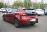 Volvo V 40 T3 2.0 Momentum LED Navi Kamera PDC USB - Volvo V40 aus 2016