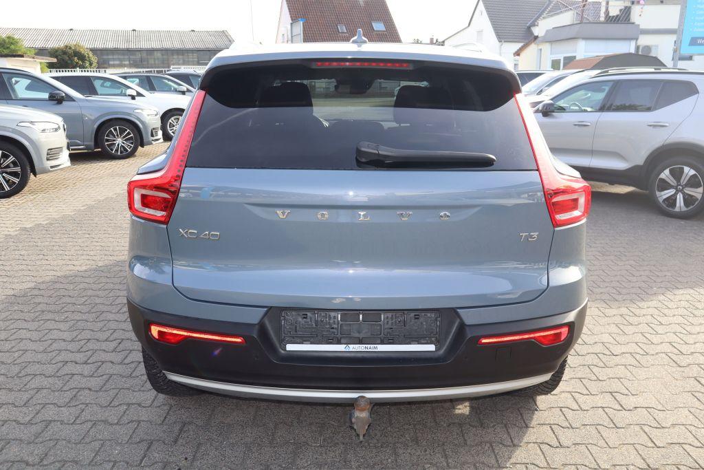 Volvo XC40 T3 Geartronic Momentum Pro|AHK|NAVI|R-CAM|