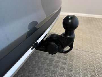 Fahrzeugverkauf 32 Skoda Karoq Sportline 1.5 AHK*Pano*19 Zoll*Matrix