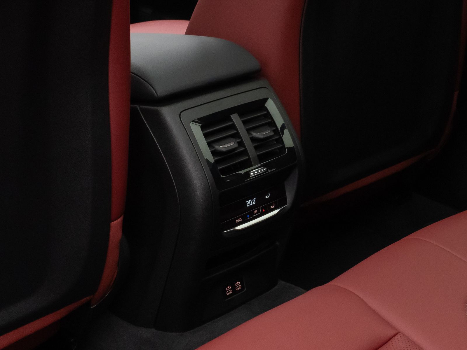 Fahrzeugabbildung BMW X3 xD20i Panorama 360°DAB LED Sport Leder 18Zoll