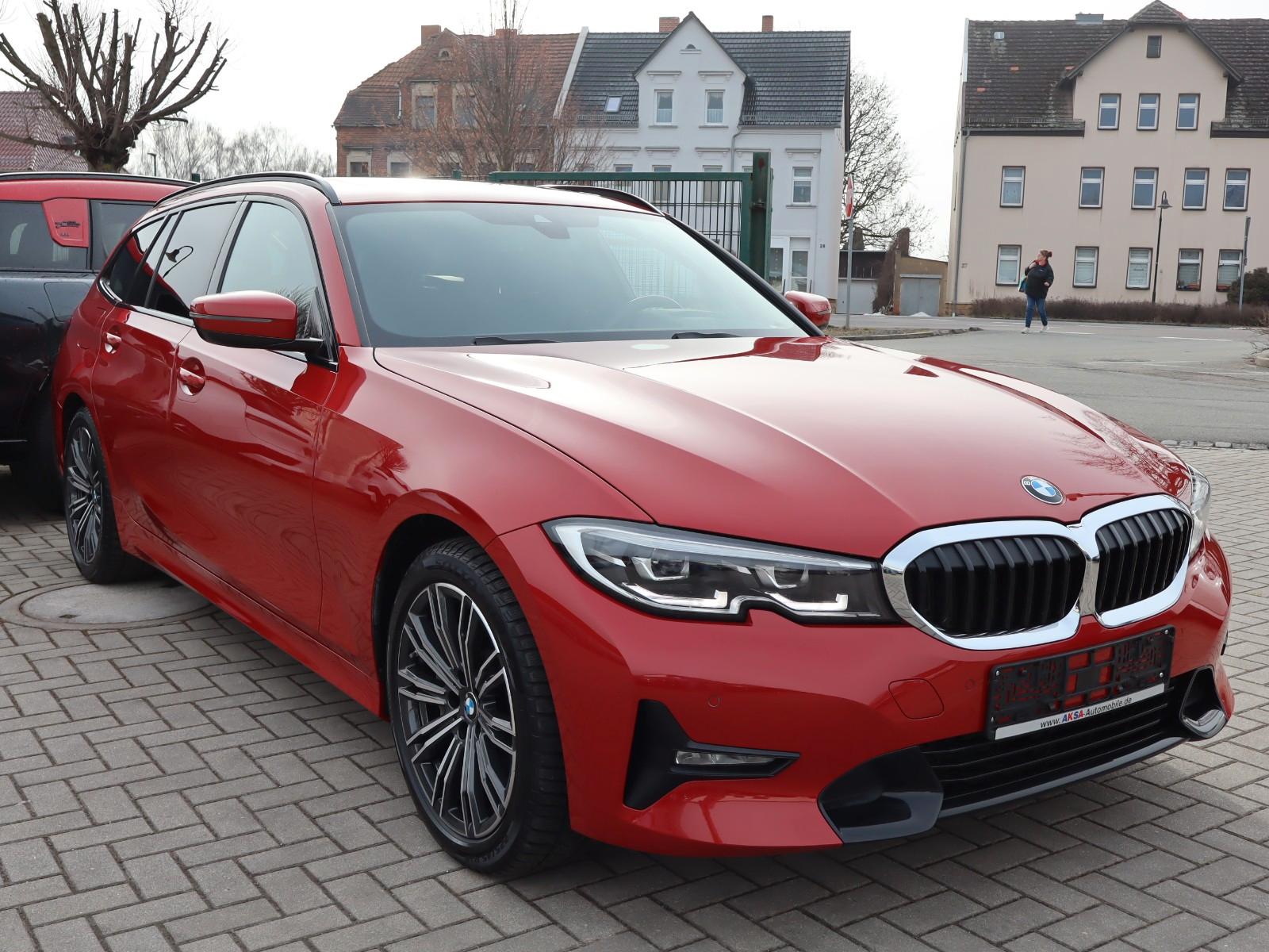 BMW 330i xDrive Touring Sport Line Automatic
