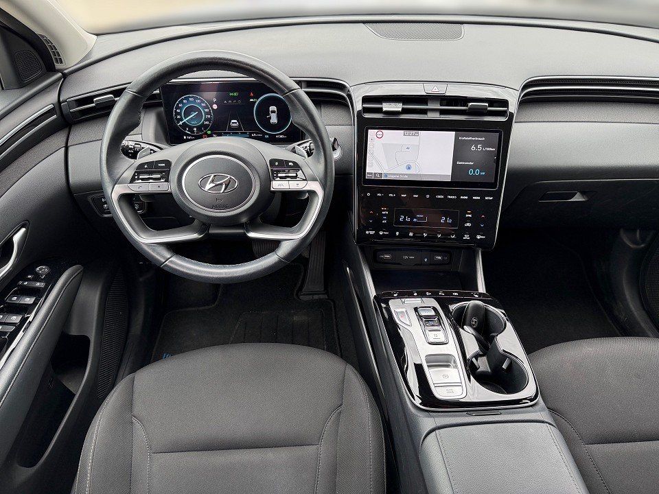Fahrzeugabbildung Hyundai TUCSON HEV 1.6T TREND 1HD GARANTIE ASSIST-P ELHK