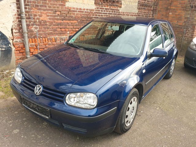 Volkswagen Golf 1.4 Special