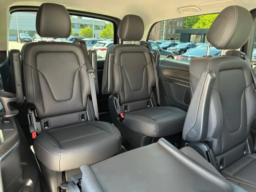 Mercedes-Benz V 250 d 4MATIC AVANTGARDE Lang AHK+SHZ+DISTRONIC