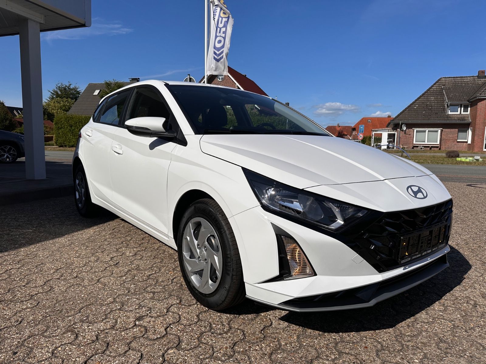 Fahrzeugabbildung Hyundai i20 1.0 T-GDI DCT Comfort APP/Navi/PDC/RFK/SHZG