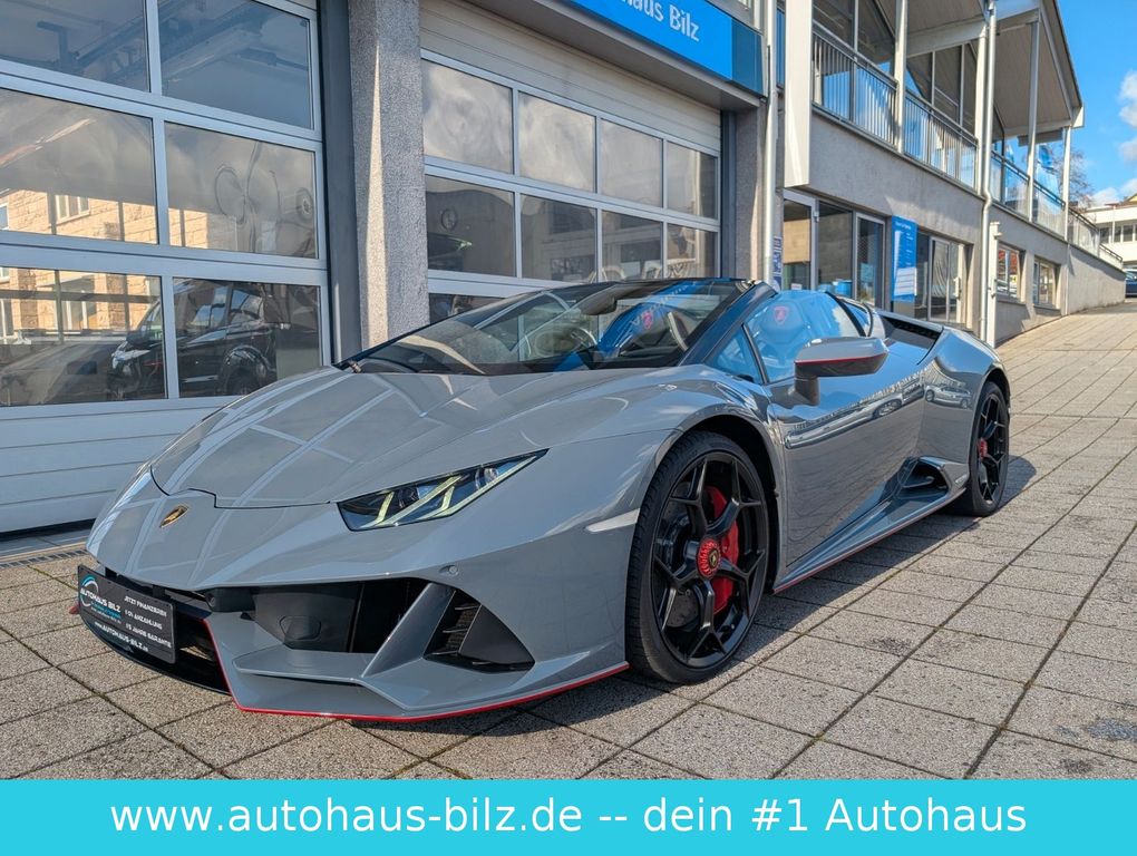 LAMBORGHINI Huracán 2025