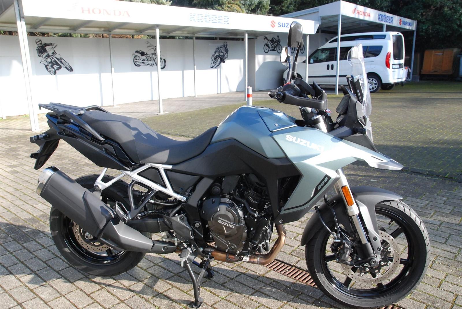 Suzuki V-Strom 800
