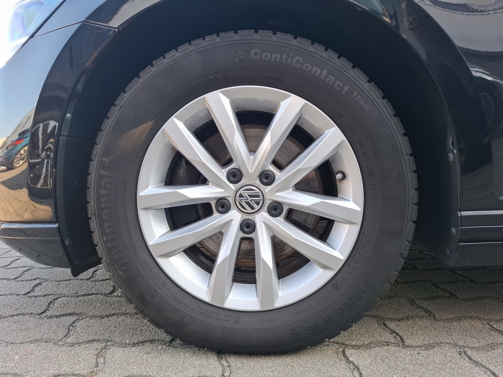 Fahrzeugabbildung Volkswagen Passat Variant TSI DSG AHK LED Navi ACC PDC SH L