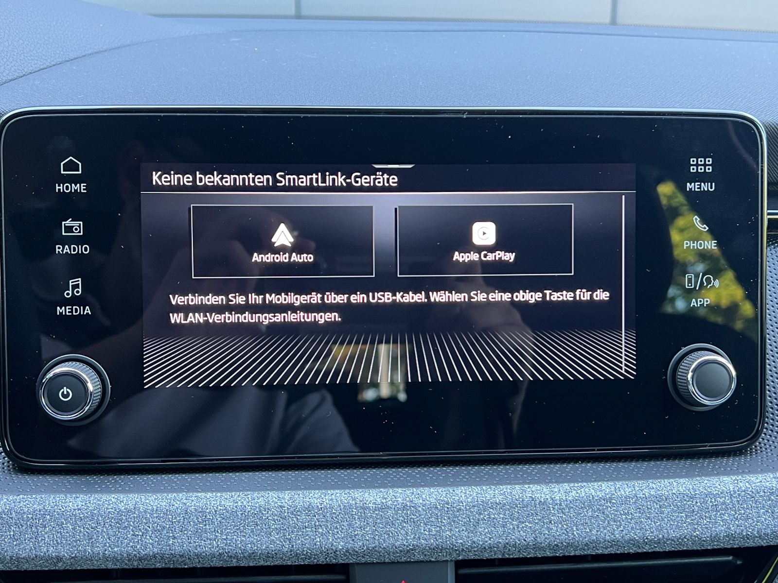 Fahrzeugabbildung SKODA Kamiq Tour 1.5 TSI DSG *AHK, Matrix-LED, Kamera,