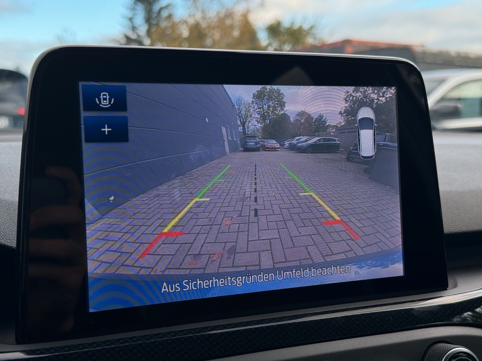 Fahrzeugabbildung Ford Focus Lim. ST *Head-Up*B&O*Keyless*Recaro*ACC