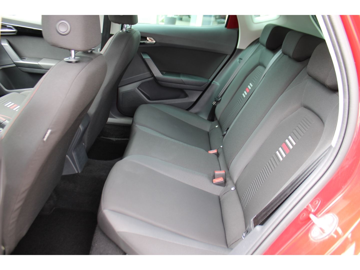 Fahrzeugabbildung SEAT Ibiza 1.5 TSI FR Beats ACC LED RFK Navi Full Lin