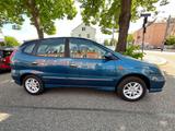 Nissan Almera Tino 2,0 CVT Elegance/AUTOMATIK/KLIMA - Nissan Almera Tino: 2.2