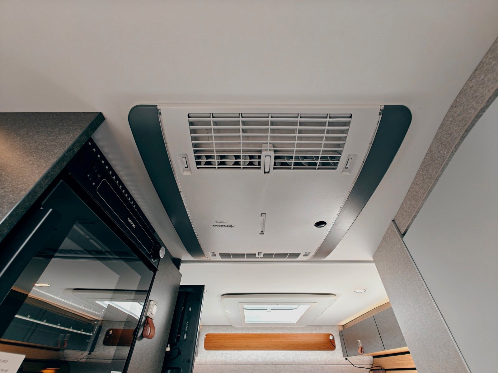 Fahrzeugabbildung HYMER / ERIBA / HYMERCAR ML-T 580 4x4² RSX - SANSIBAR® LTD.