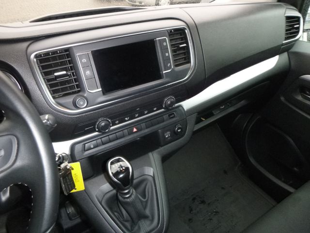 Zafira Life Selection M Diesel 9-Sitzer