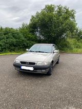 Opel Astra 1.4 GL GL - Opel Astra aus 1996