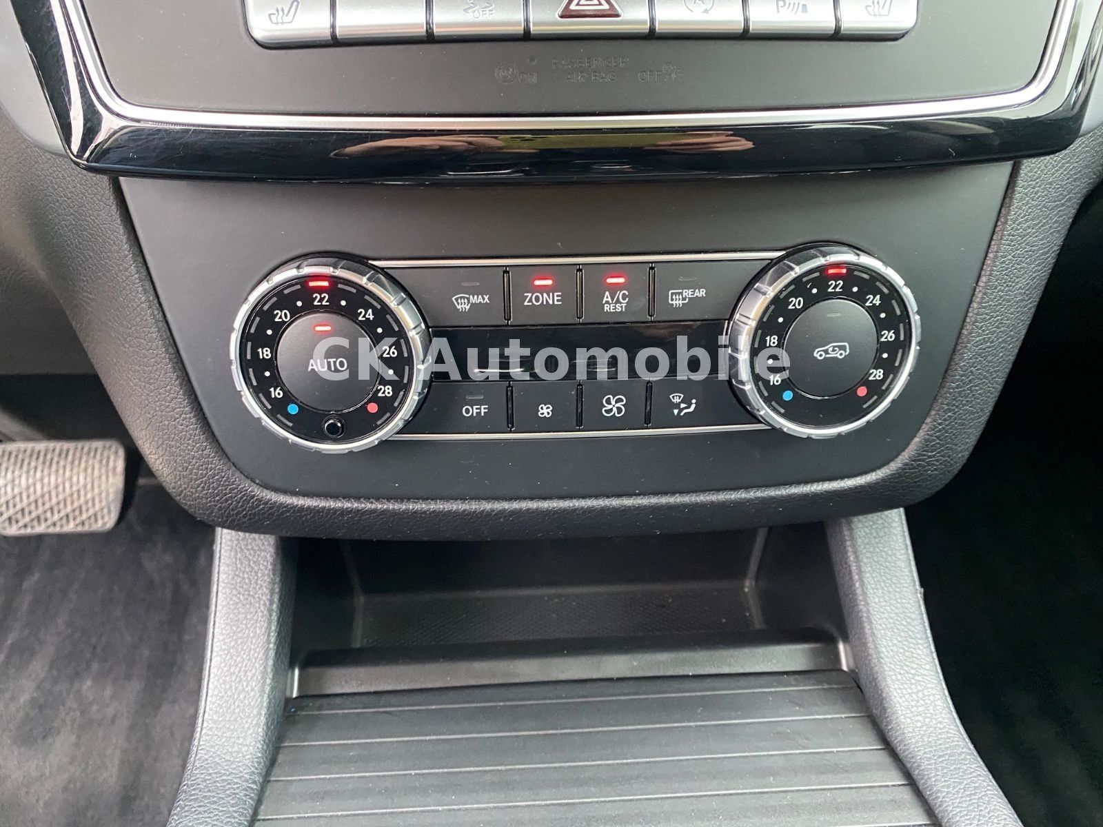 Fahrzeugabbildung Mercedes-Benz GLE 350d 4Matic/Navi/Rückfahrkamera/Tempomat