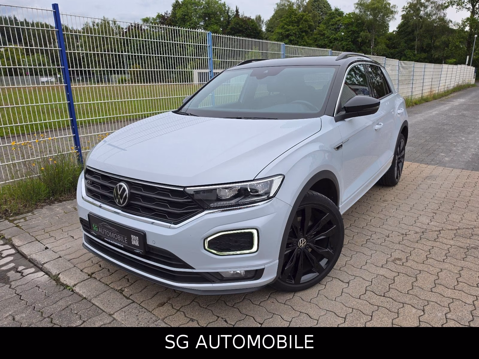 Volkswagen T-Roc 1.5 TSI DSG Sport R-Line °19Zoll°CAM°AHK°