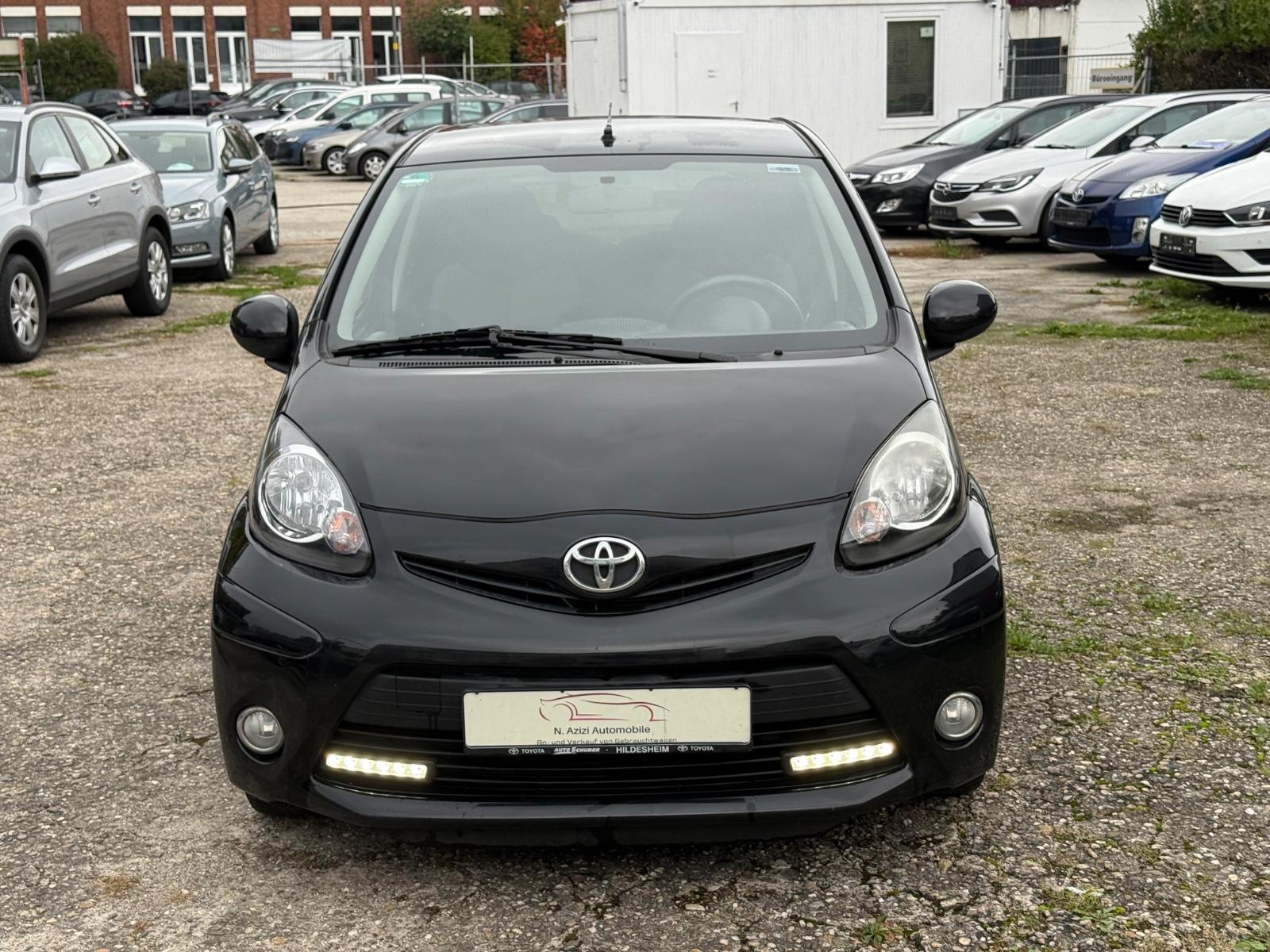 Toyota AYGO Connect*LMF*Klima*LED*