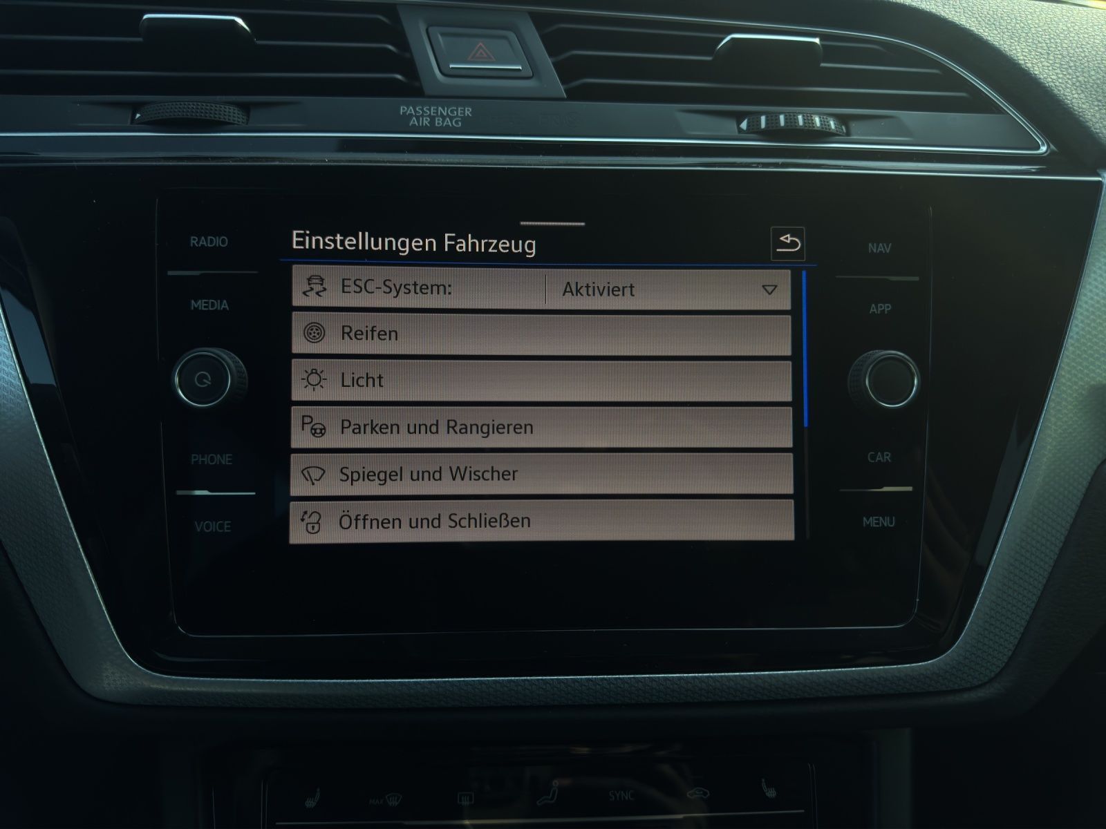 Volkswagen Touran - Bild 12