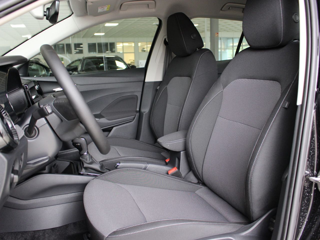 Fahrzeugabbildung SKODA Fabia 1.0 TSI DSG Selection RFK/APP/elekt