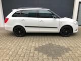 Skoda Fabia Combi RS DSG Klima Tempomat Sitzheiz. PDC - Skoda Fabia RS mit Benzin-Antrieb