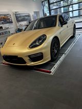 Porsche Panamera Turbo Executive Lang Version  - Porsche: Beige, Leder