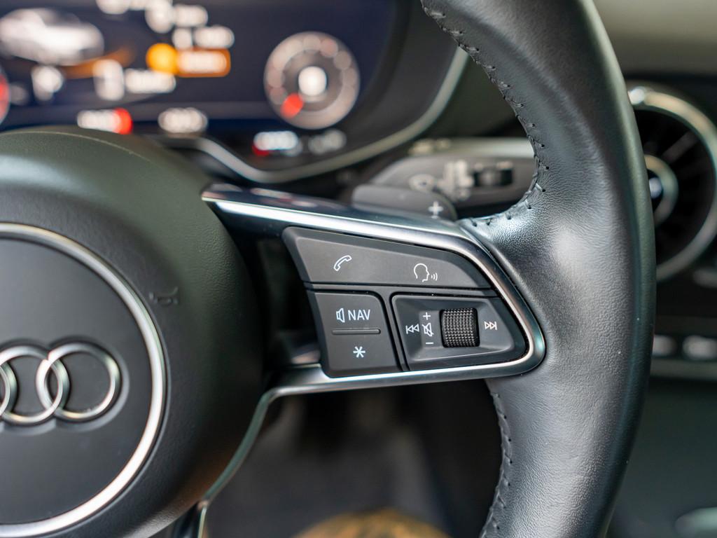 Audi TT Coupe 45 TFSI LED NAVI KAMERA SHZ KLIMA BT